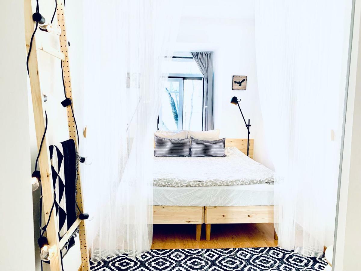 Hostel Crespo Lisboa Exteriör bild